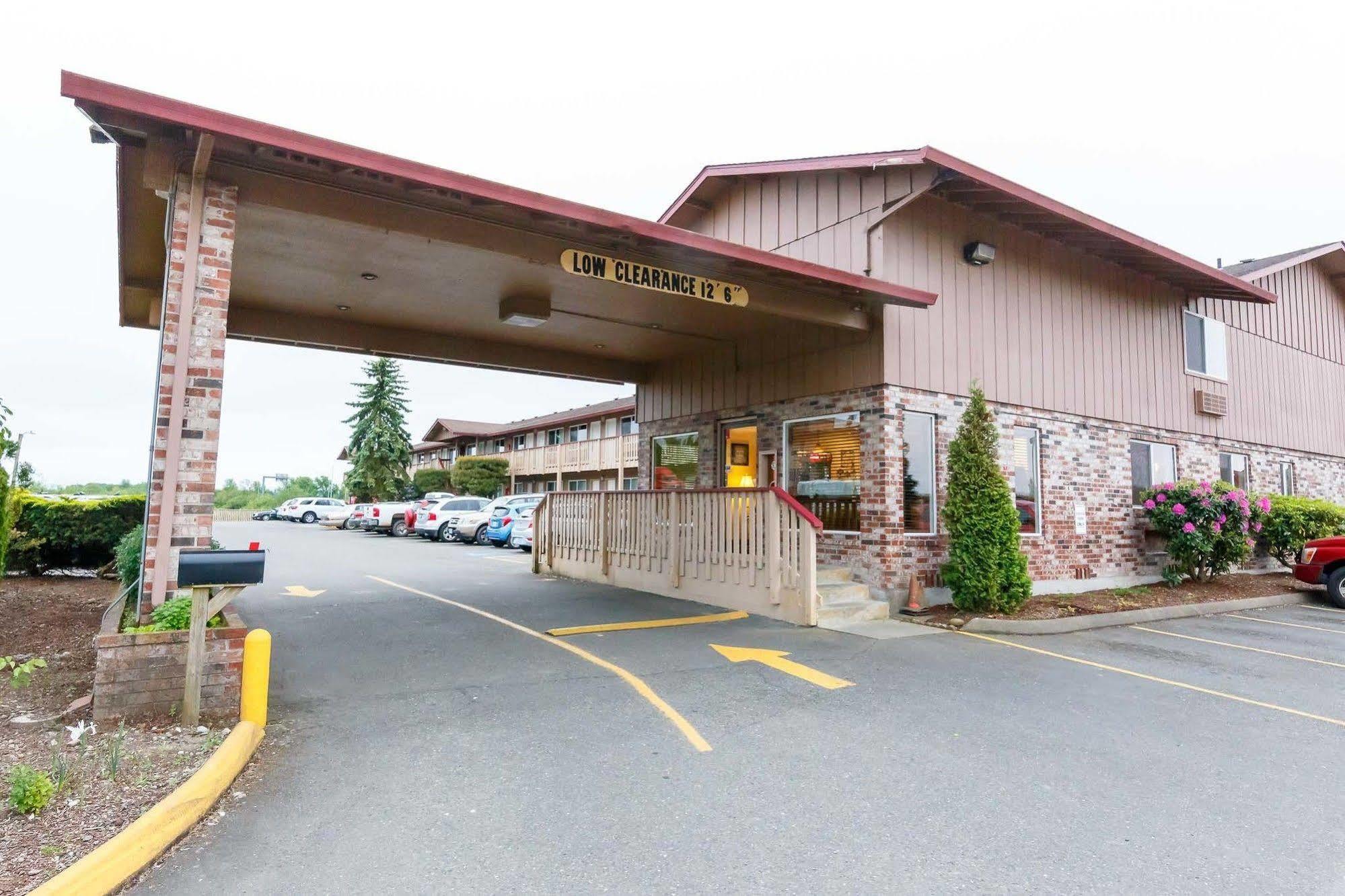Oyo Hotel Chehalis I-5 South Exteriör bild